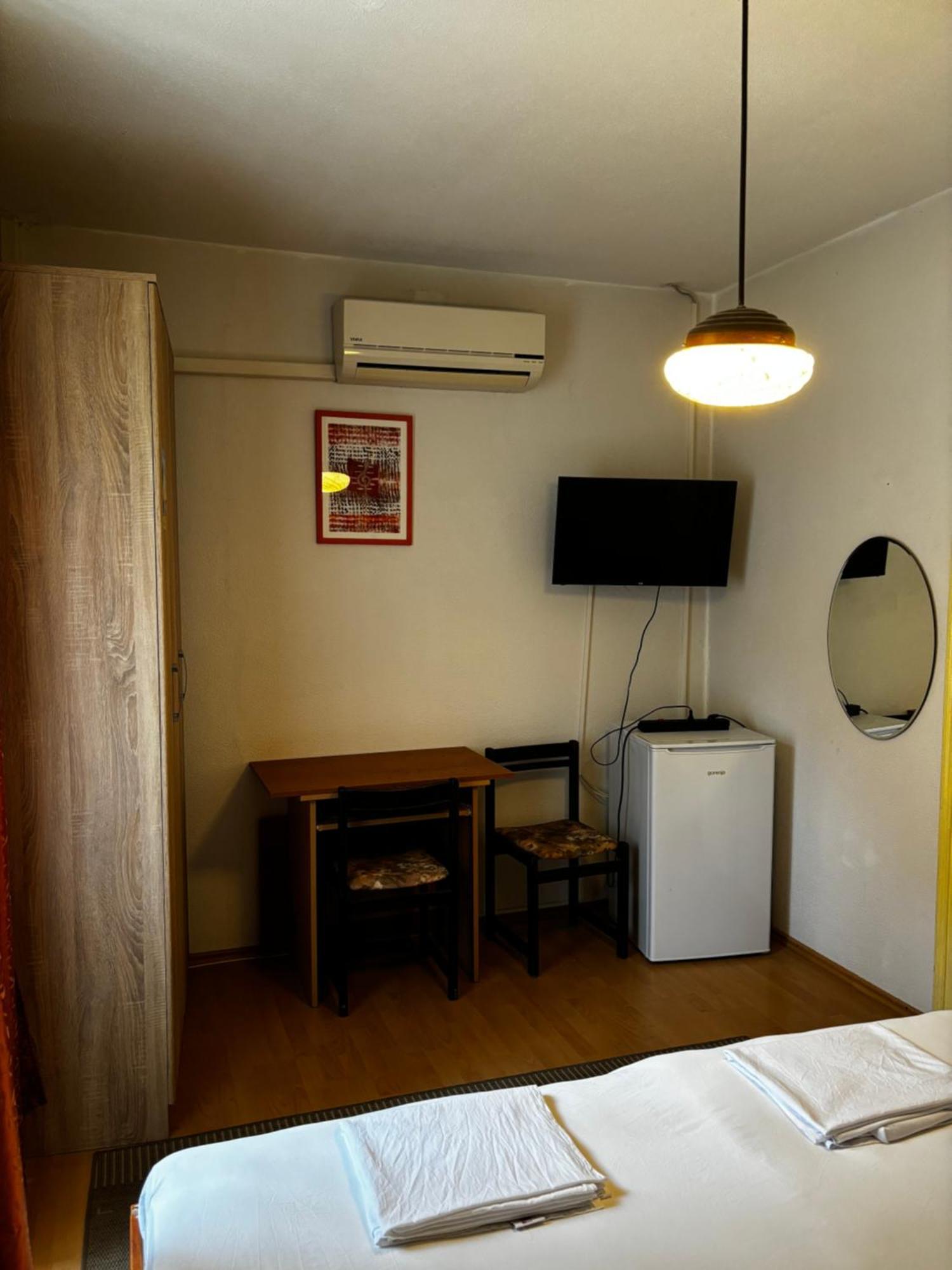 Accommodation Old Town Vitaic كورتْشولا المظهر الخارجي الصورة