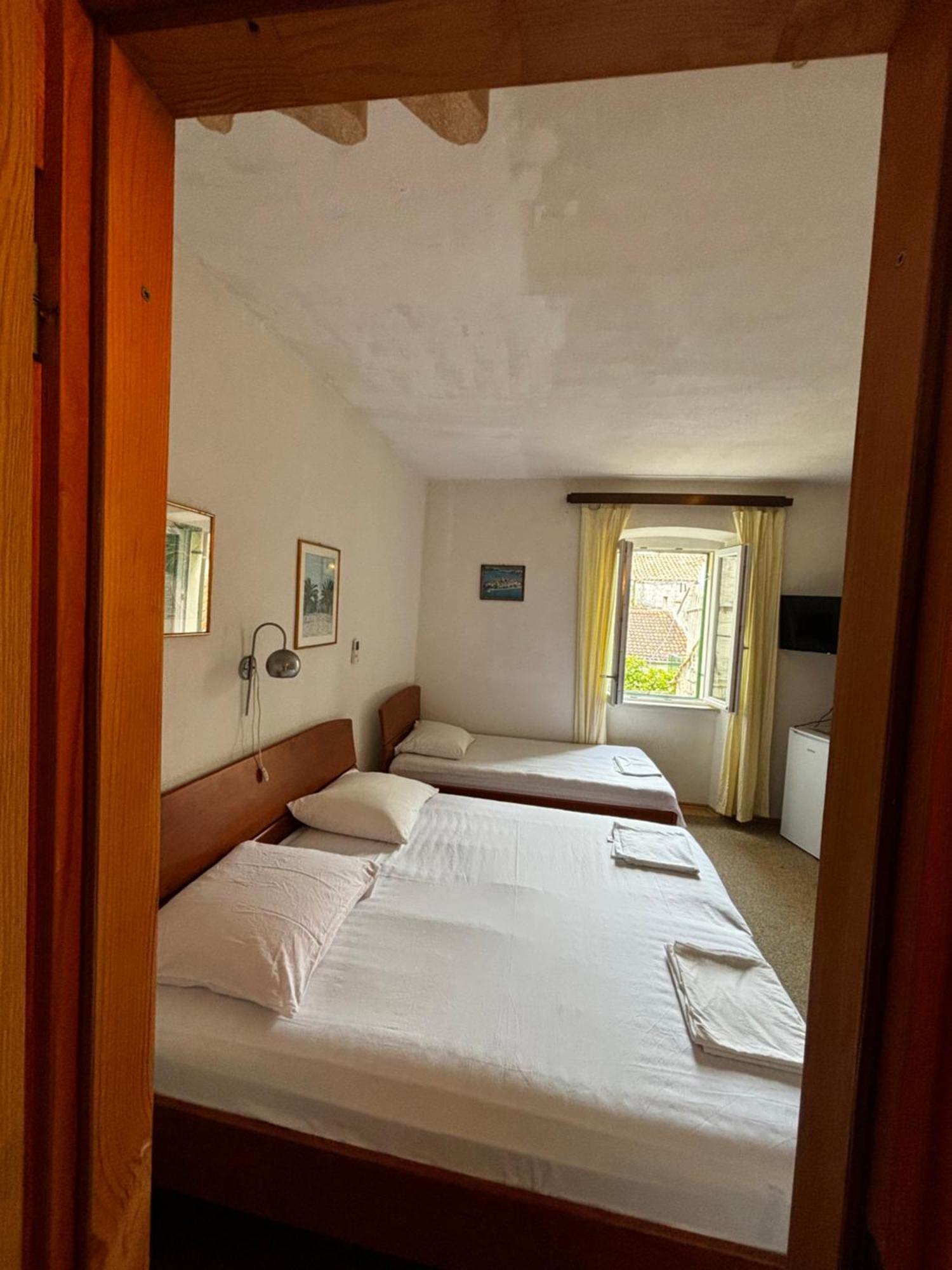 Accommodation Old Town Vitaic كورتْشولا المظهر الخارجي الصورة