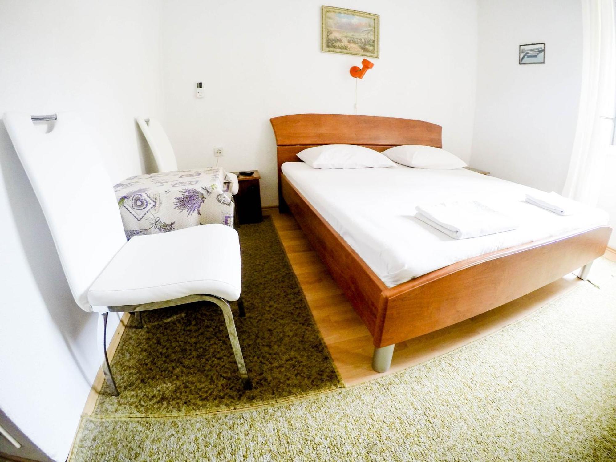 Accommodation Old Town Vitaic كورتْشولا الغرفة الصورة