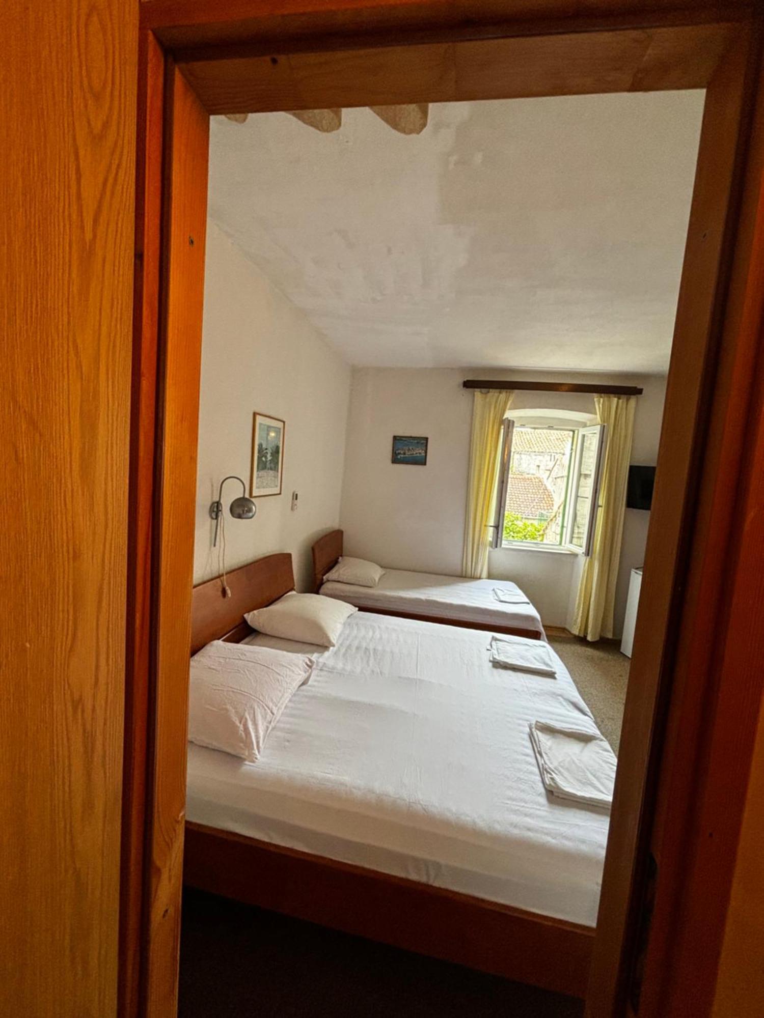 Accommodation Old Town Vitaic كورتْشولا المظهر الخارجي الصورة