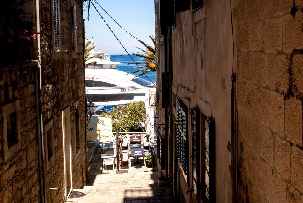 Accommodation Old Town Vitaic كورتْشولا المظهر الخارجي الصورة